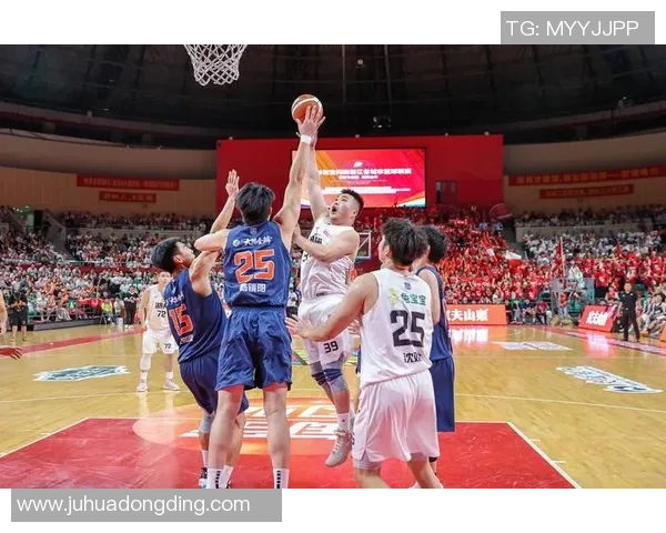 李炜姚明携手共创篮球传奇故事展现中国体育精神与团结力量 李炜姚明携手共创篮球传奇故事展现中国体育精神与团结力量