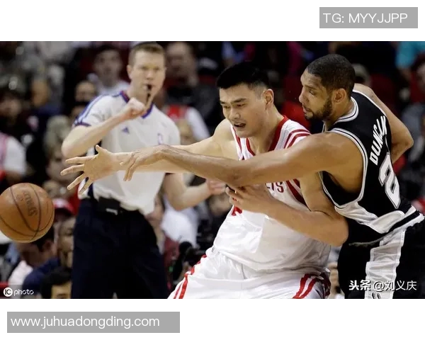 姚明通过不懈努力实现篮球梦想的励志故事与奋斗精神