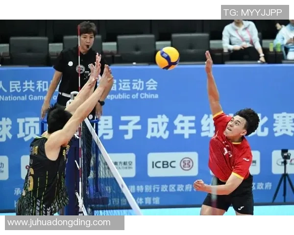 足球巨星挑战排球运动精彩瞬间视频集锦 足球巨星挑战排球运动精彩瞬间视频集锦